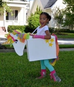 DIY costume unicorn